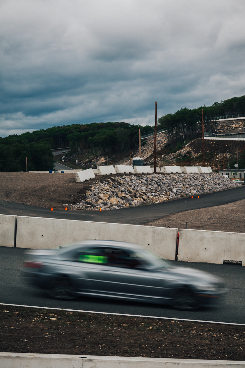 Illustration for article titled This is what a track-day at Palmer looks like // 4K video & photos